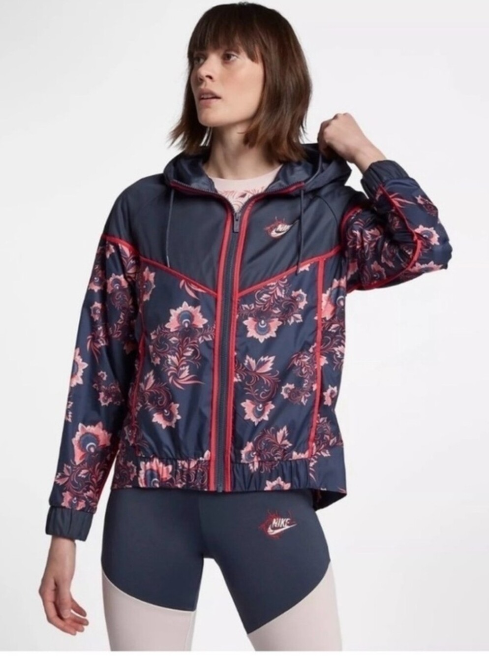 Nike Sportswear Floral Windrunner Jacket XL Hooded Full Zip Navy Pink Running